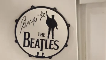 Магнит на холодильник с барабаном The Beatles, подставка ... 1