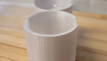 5,5 унций. Пластиковый держатель стаканчиков... 4