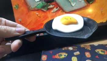 Жареное клейкое яйцо