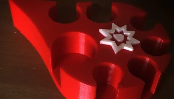 Футляр с жетоном повреждения Мрачной гавани. 1