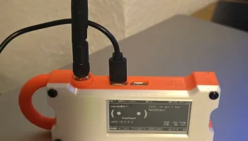 Чехол Pwnagotchi с антенной и брелоком