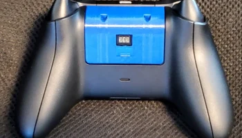 Крышка аккумуляторного отсека Xbox Series X Nyko 2