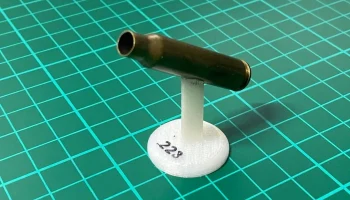 .223 Подставка для дисплея 2