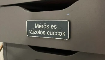 Магнитные знаки