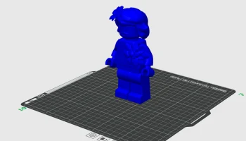 Женщина в стиле LEGO 4