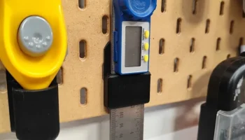 Контейнер Ikea Skadis для цифрового транспортира...