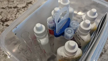 Держатель крышки пробирки API Master Test Kit... 1