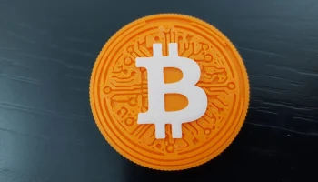 Биткойн-магнит 40 мм (магнит 6х3 мм или 12х3 мм)...... 3