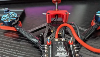 Держатель антенны AOS 5 V2 RushFPV Cherry и Elrs... 1