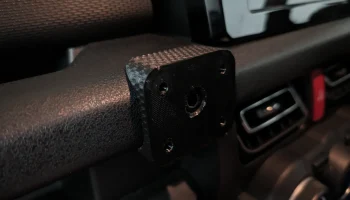 Suzuki Jimny (2019+ / JB74, 3-дверный) Крепление на приб... Suzuki Jimny (2019+ / JB74, 3-дверный) Крепление на приб...