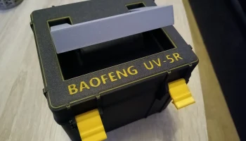 Baofeng UV-5R Box 8