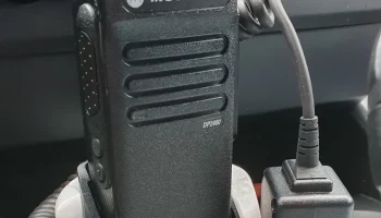 Держатель зарядного устройства Motorola 2
