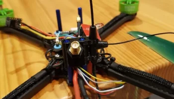 Антенный держатель AKK и R9 для Alfa Monster... 2