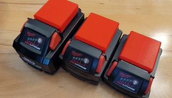 Крышка батарейного отсека Milwaukee M18 - режим "Ваза"... Крышка батарейного отсека Milwaukee M18 - режим "Ваза"...
