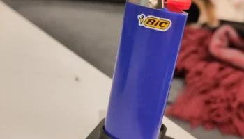 Gridfinity 1x1 Держатель для зажигалки BIC с магнитами...... 2