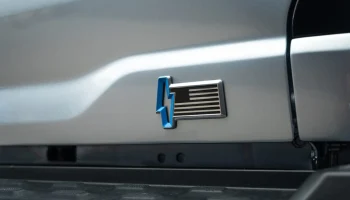 Магнит на холодильник FORD F-150 Lightning Tail Gate Embl... 5