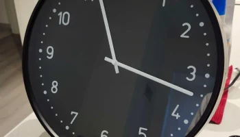 Подставка для настенных часов IKEA Bondis