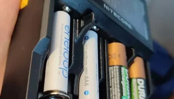 AAA и AA Akku Battery Riser Nitecore D4 Digicharger и др...