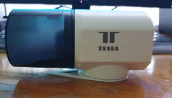 Умная подставка для кормушки для рыбы Tesla...... Умная подставка для кормушки для рыбы Tesla......