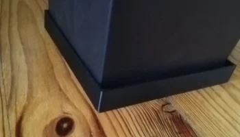 Квадратный горшок для растений