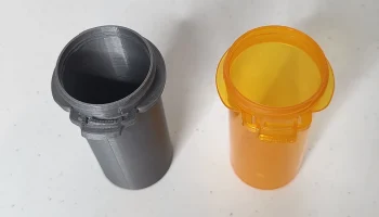 Бутылка для таблеток с защитным механизмом... 3
