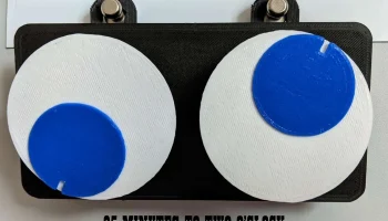 Googly Eye Clock