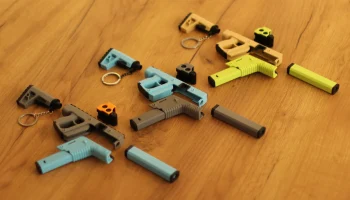 CRS Vector Pocket SMG - игрушка-брелок с непоседой 7