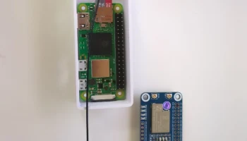Meshtastic Raspberry Pi Zero 2 W case with foot 4