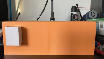 Корпус для комплекта AM-радио Elenco AM-550CK 1