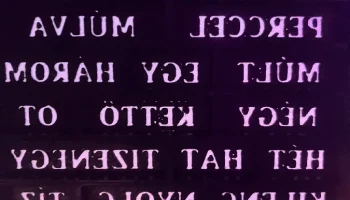 Табличка с текстовыми часами на венгерском языке Табличка с текстовыми часами на венгерском языке