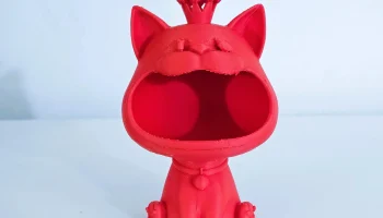 Фигурка кошки с открытым ртом для мелочей