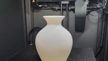 Wave Vase 2