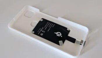 Чехол для Google Pixel 4a 4G с магнитом и беспроводным за...