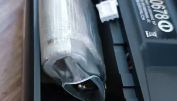 Крышка батарейного отсека Turnigy в 9 раз больше 3