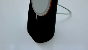 Подставка/держатель для iPhone с зарядным устройством Ap... 1