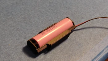 Чехол-держатель ремешка для 18650 Li-Ion 3