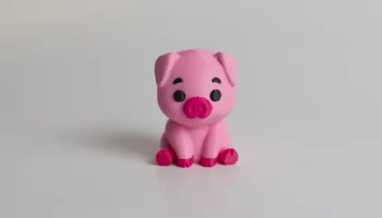 Брелок с милой свиньей 7