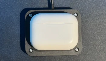 Док-станция AirPods Pro 3 MagSafe