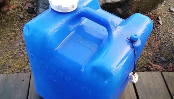 Замена носика/клапана кувшина для воды (для надежности)...