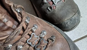 XPlate Shoe Lace Lock 1