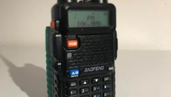 Baofeng UV-5R 18650 Адаптер для аккумулятора 1