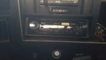 Держатель радиоприемника Ford Falcon 1972-1976 годов 7