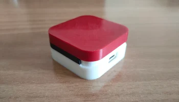 Чехол Pokeball для беспроводных наушников Mi True 2 Basic 4