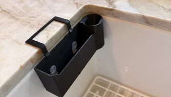 Простая кухонная раковина Caddy