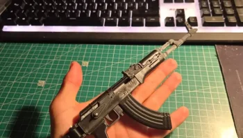 Модель АКМ в масштабе 1/6. Складной приклад. Рабочий цикл 2