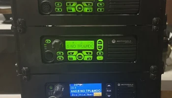 Крепление для двусторонней радиосвязи XPR Mobile в 10-дю... 1