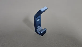 Настенный крючок 1
