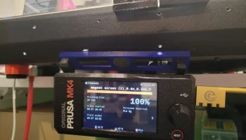Магнитное крепление экрана Prusa MK4