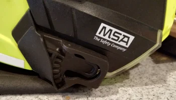 Подставка Peli 3310 для шлемов пожарной службы MSA 3