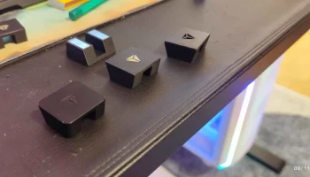Магниты для укладки кабелей SecretLab...